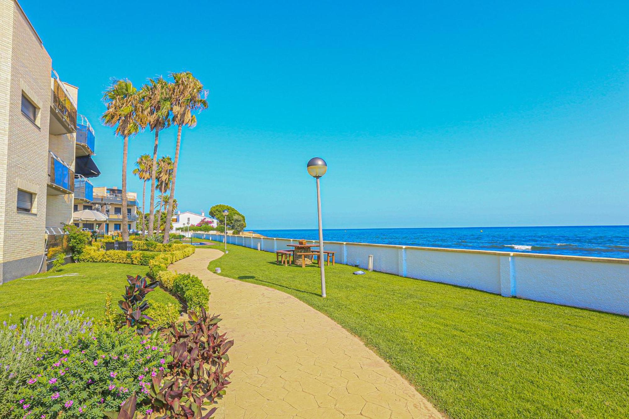 Di Mare Litoral Costa Dorada - Only Families Apartment Mont-roig del Camp Exterior photo