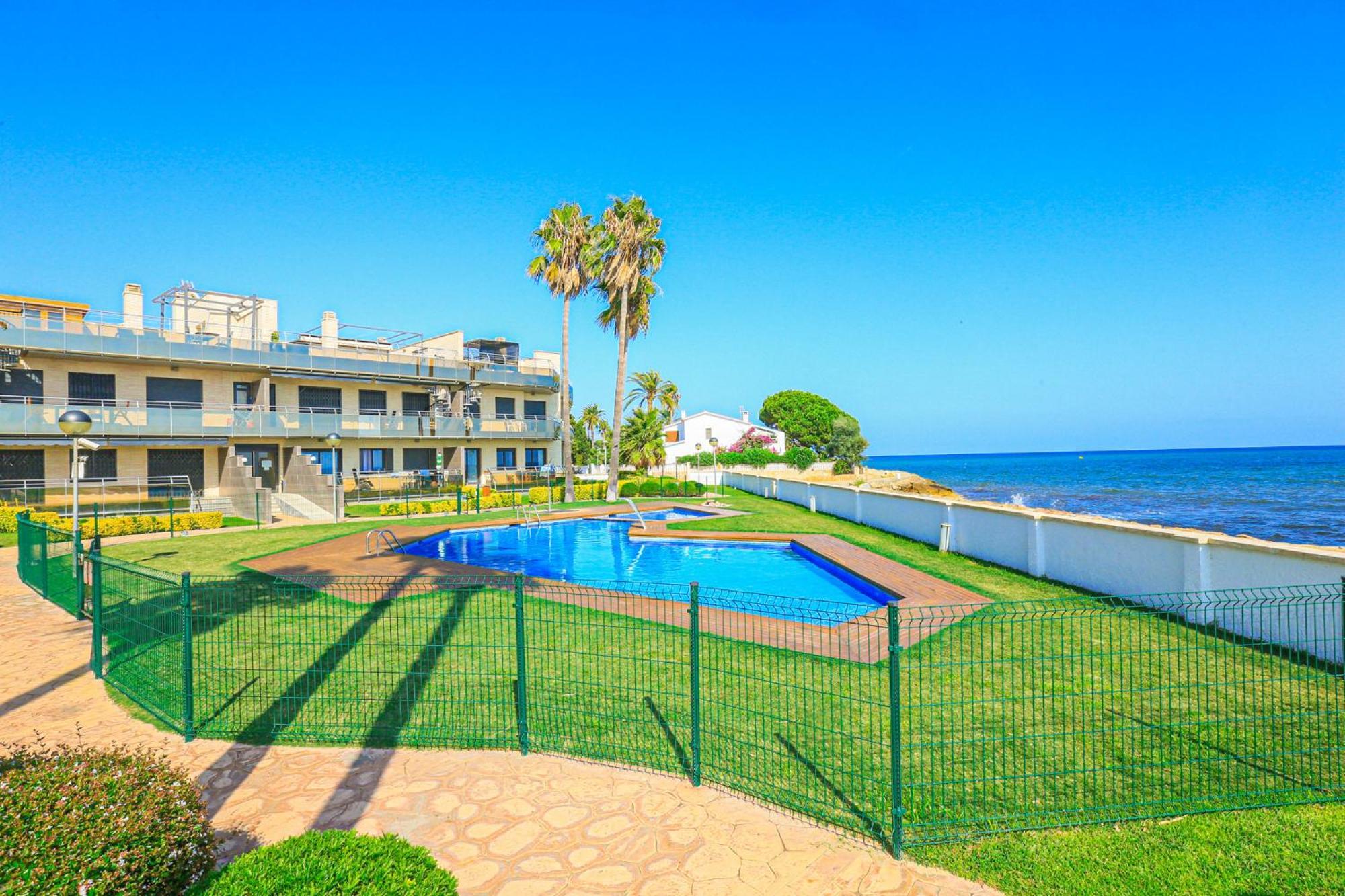 Di Mare Litoral Costa Dorada - Only Families Apartment Mont-roig del Camp Exterior photo